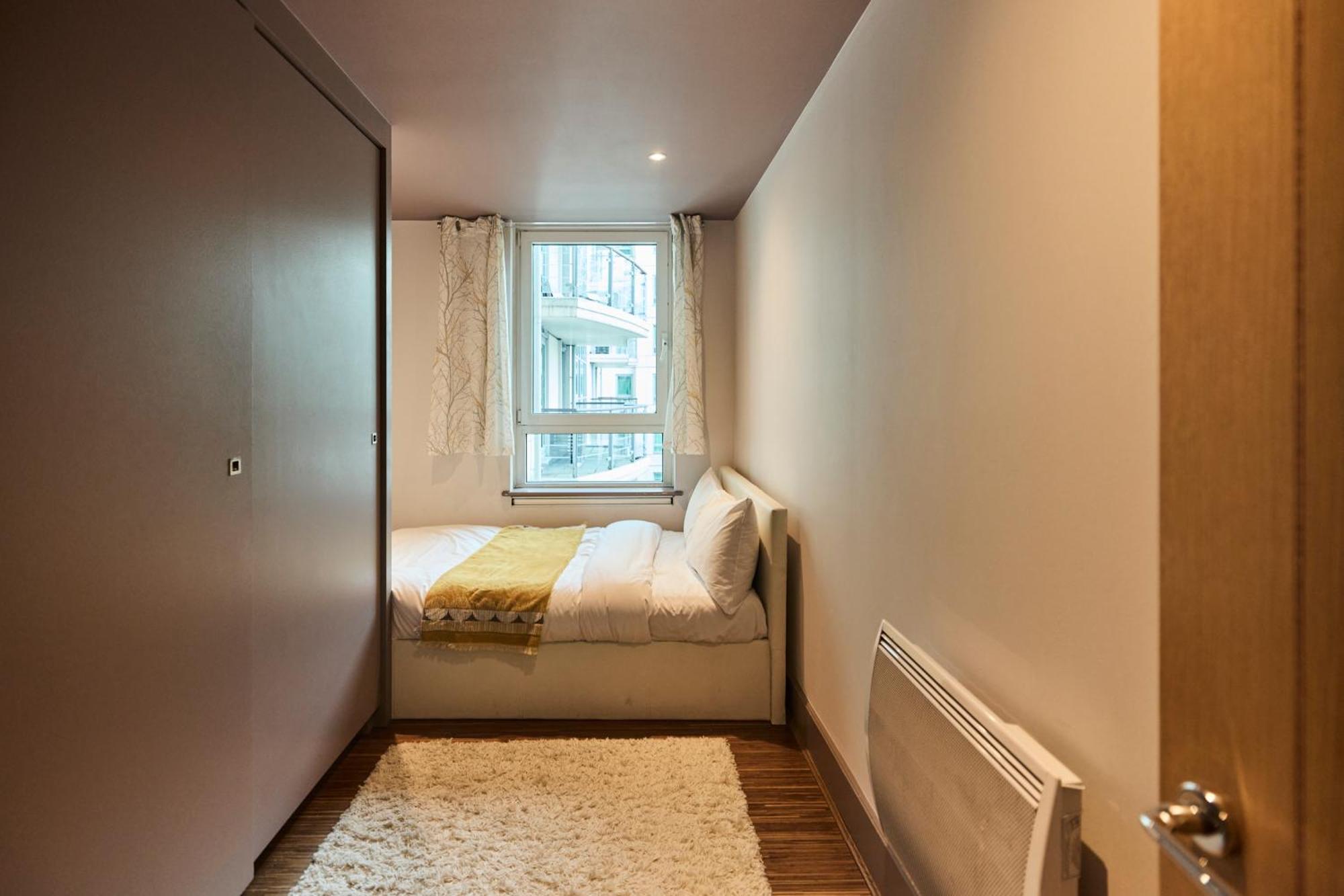 The Vauxhall Hideout - Comfy 2Bdr Flat With Balcony 런던 외부 사진